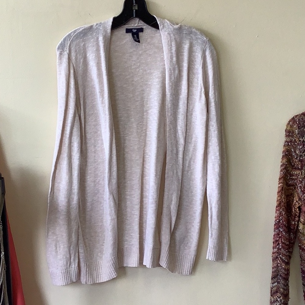Gap cardigan sweater size M.